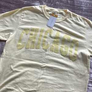 Alice & Wonder Yellow Chicago T-shirt